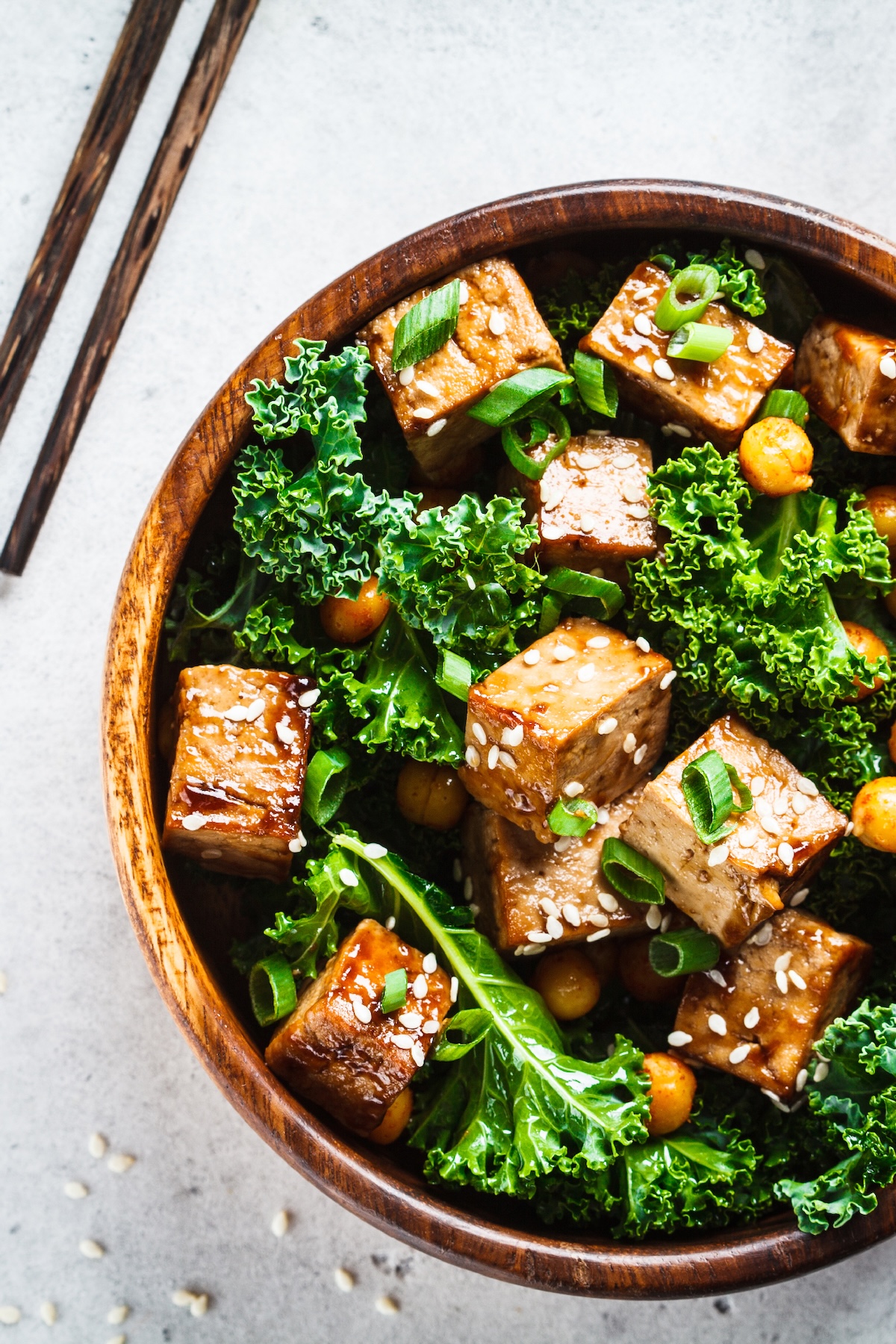 Sweet and Spicy Kale and Tofu Salad
